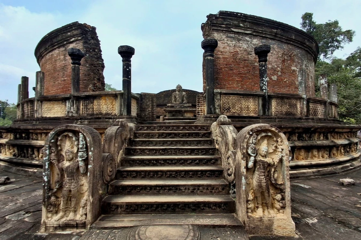 Reliquario buddhista sacro Vatadage a Polonnaruwa